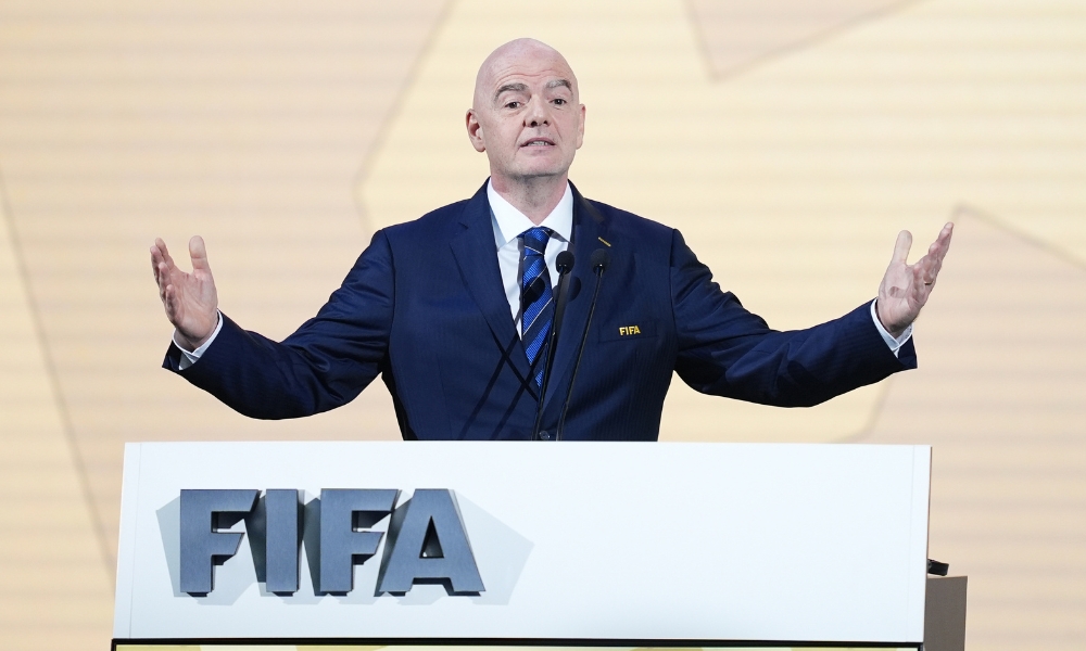 不仅有助于 不仅有助于